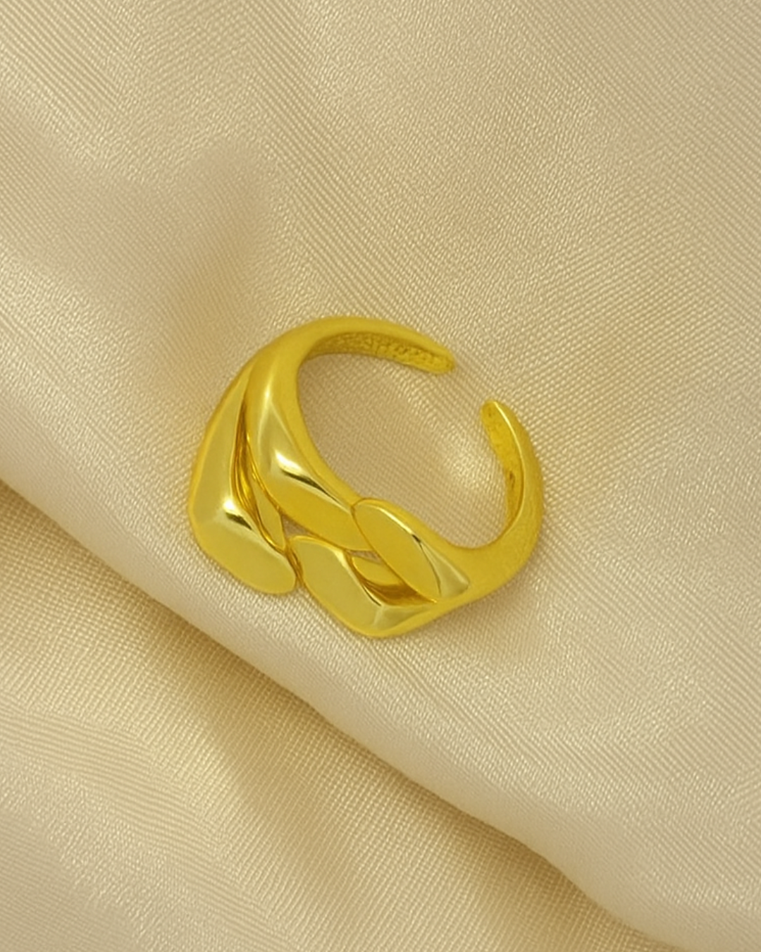 Zora Ring