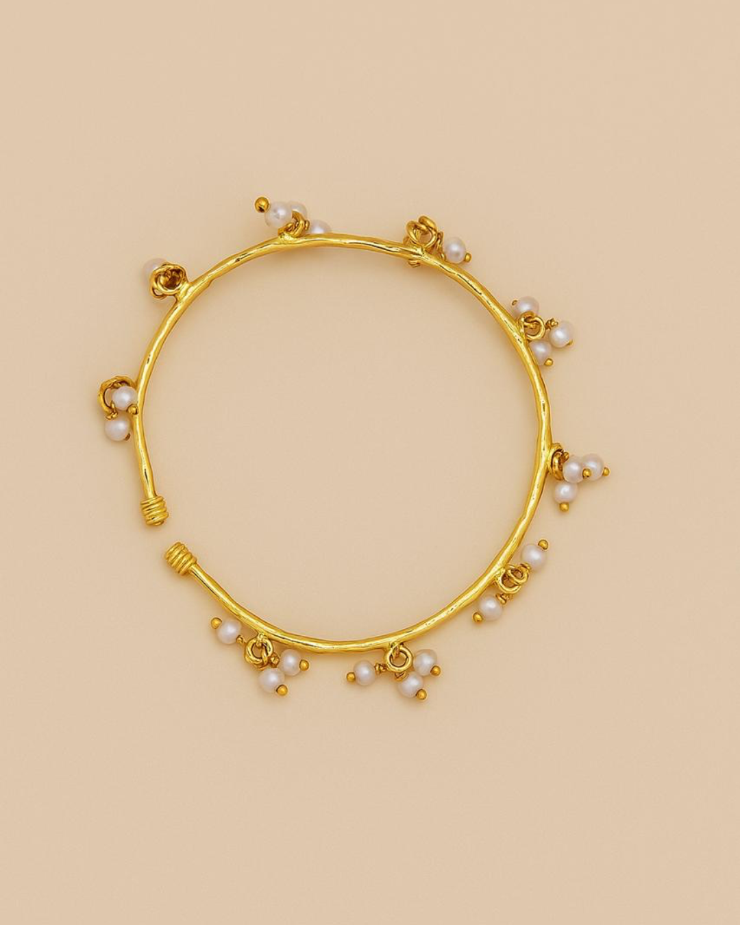 Taara Pearl Bangle