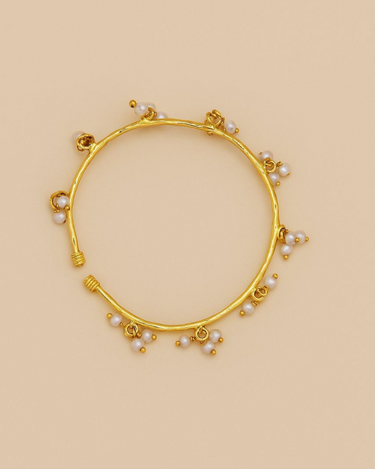 Taara Pearl Bangle