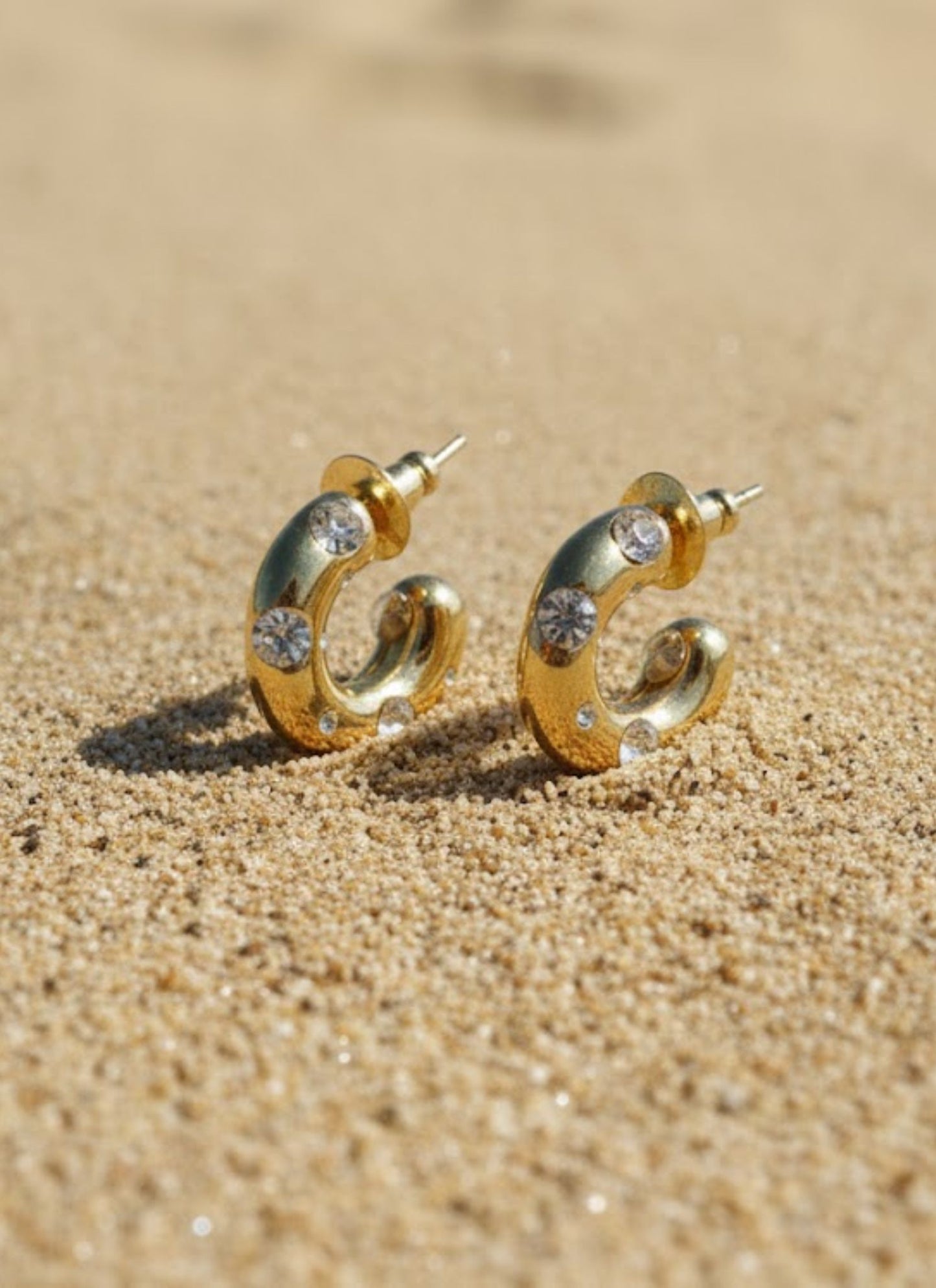 Crystal-Whirl Hoops