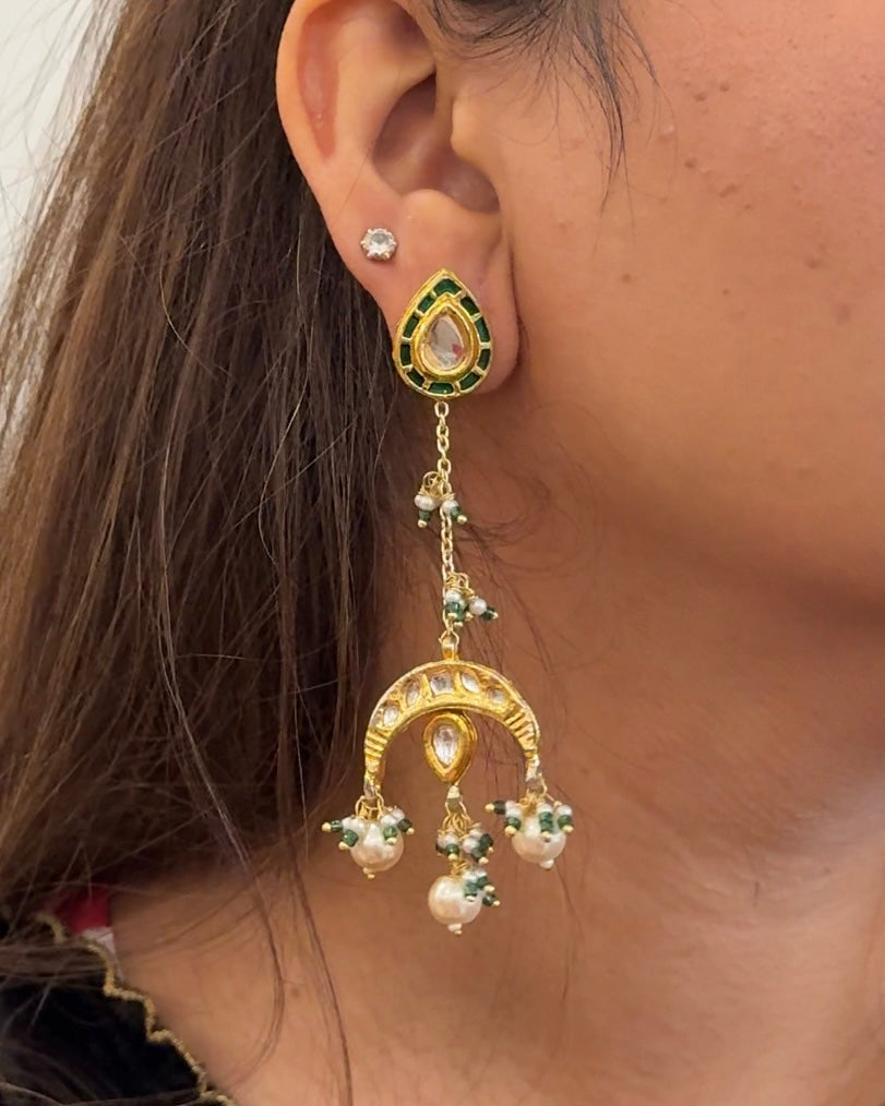 Dilruba Earrings